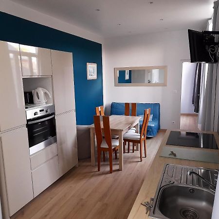 Appartement Ensoleille Et Calme A Saint Quay Portrieux 35 M² Parking المظهر الخارجي الصورة